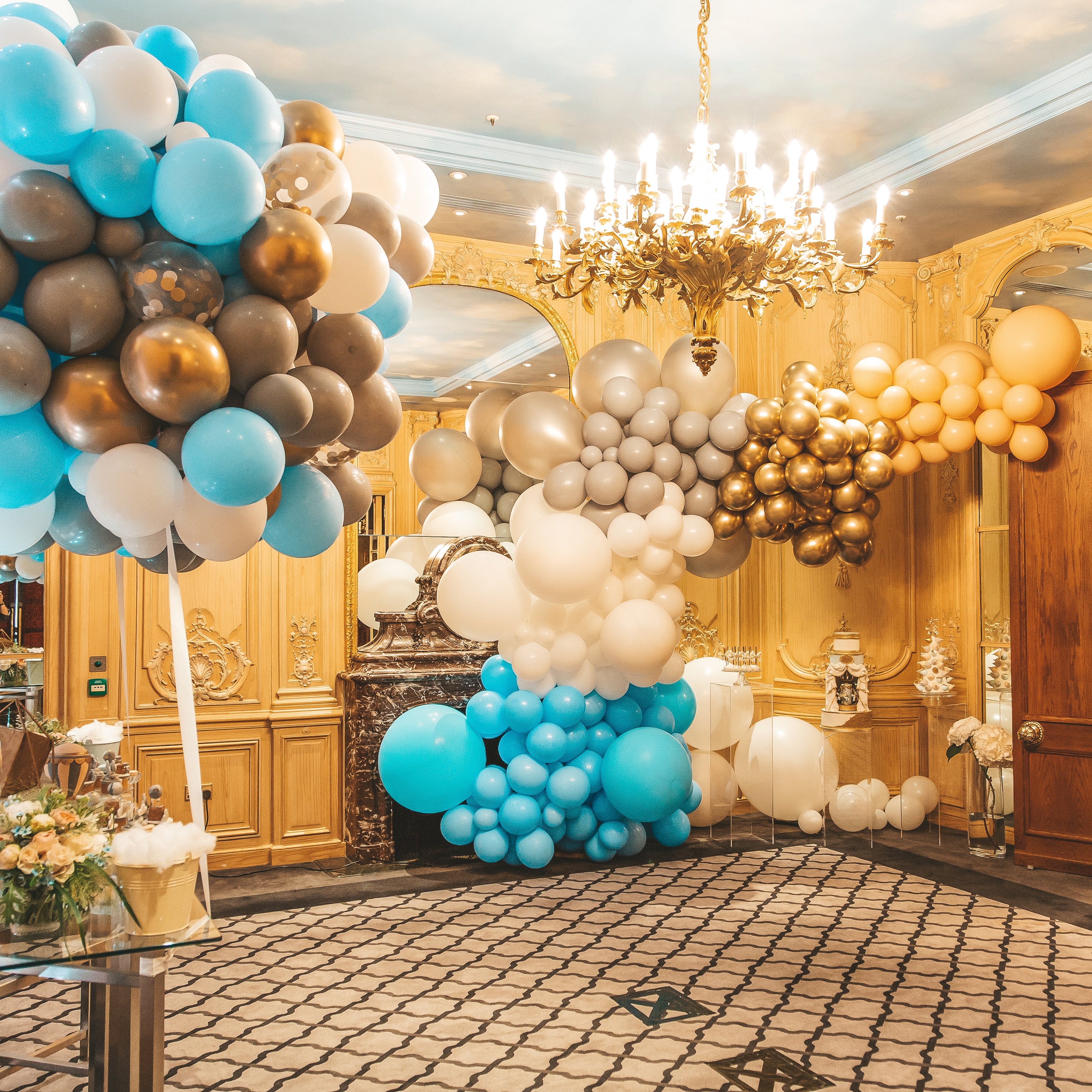 Bubblegum Balloons, Creme Velvetv