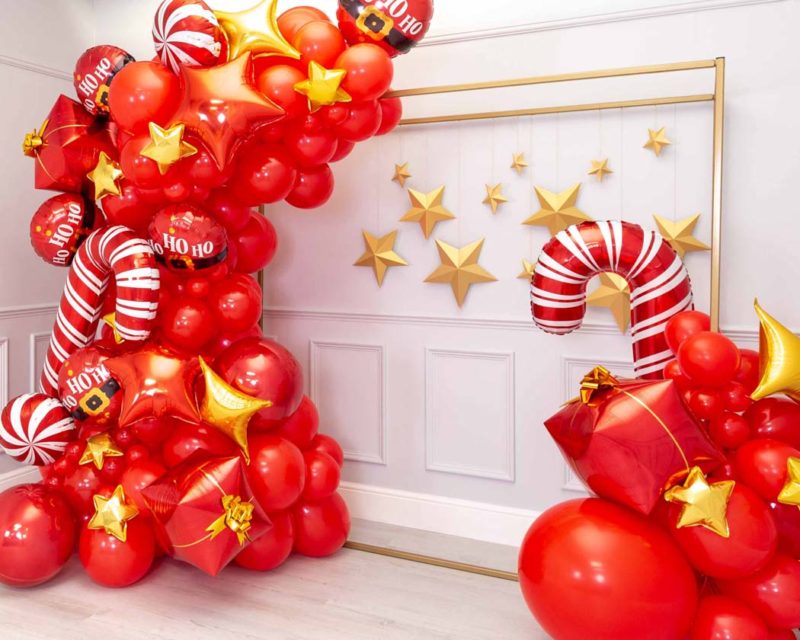 lowres-christmas-red-balloon-installation-1 (2)