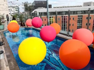 Bubblegum Ballons at The Curtain