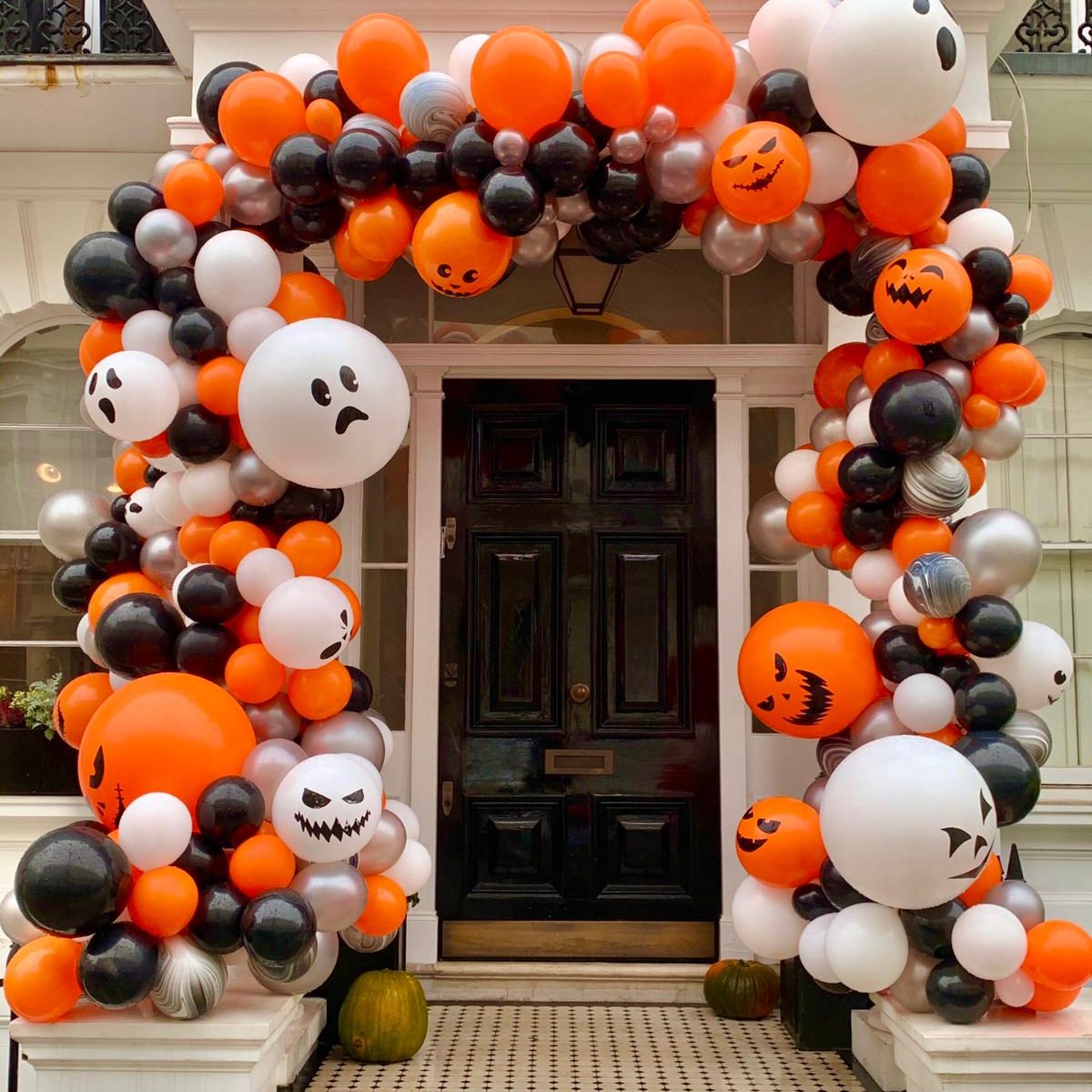 Halloween London External Arch (2) Halloween Balloons London